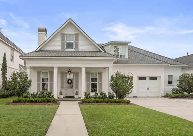 Photo 1 of Single family home for sale at 61 Hummingbird Rd, Covington, LA 70433 | MLS# 2562808 | Listing updated on 2026-09-14