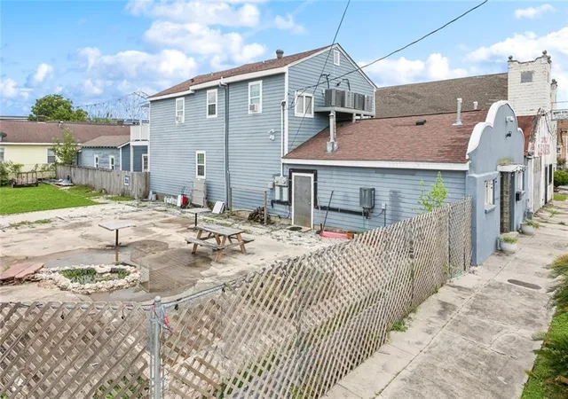 Photo 1 of House for sale at 435 Newton St, New Orleans, LA 70114 | MLS# 2573465 | Listing updated on 2026-09-22