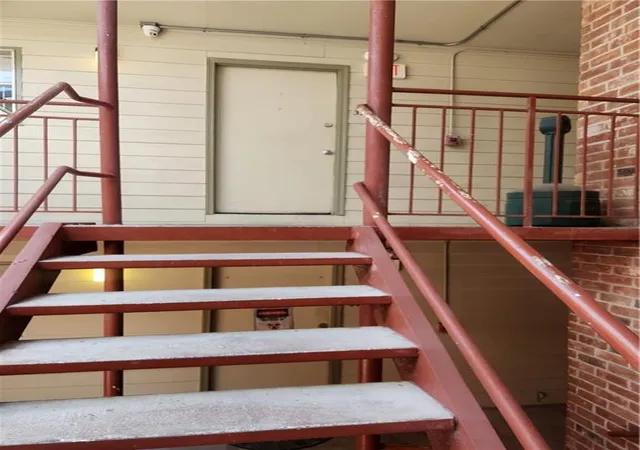 Photo 2 of Condo for sale at 2500 Houma Blvd #323, Metairie, LA 70001 | MLS# 2573364 | Listing updated on 2026-10-01