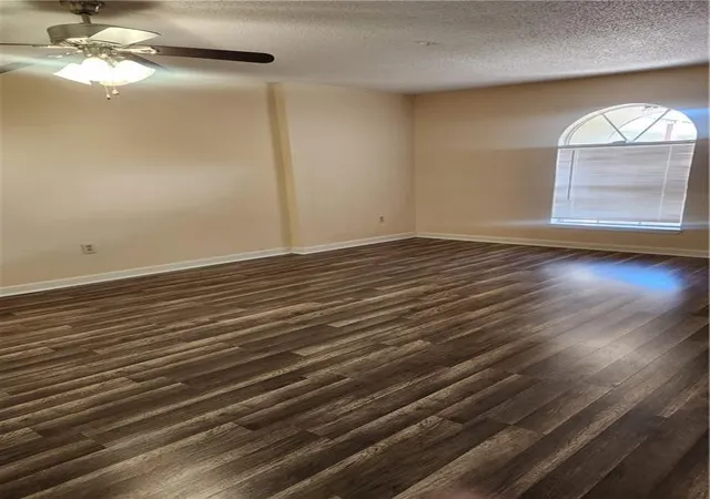 Photo 3 of Condo for sale at 2500 Houma Blvd #323, Metairie, LA 70001 | MLS# 2573364 | Listing updated on 2026-10-01