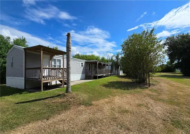 Photo 3 of Single family home for sale at 31961 Highway 23, Buras, LA 70041 | MLS# 2573397 | Listing updated on 2026-08-31
