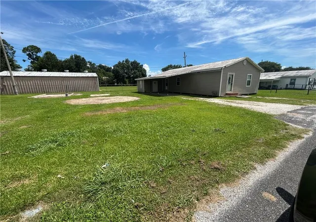 Photo 6 of Land for sale at 111 Butler St, Thibodaux, LA 70301 | MLS# 2573578 | Listing updated on 2026-09-12