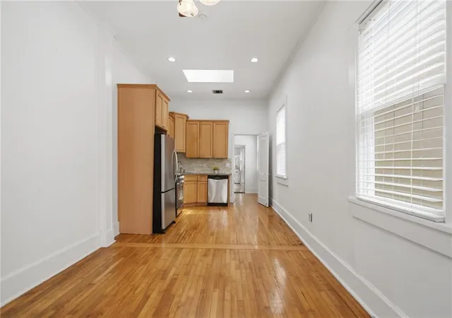 Listing Photo 2 - Condo for sale in building located at 7909 Cohn St, New Orleans, LA 70118 - Unit #7909