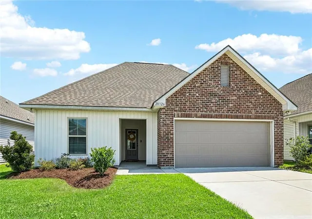 Photo 2 of Single family home for sale at 28326 Merrimack Dr, Denham Springs, LA 70726 | MLS# 2574221 | Listing updated on 2026-09-04