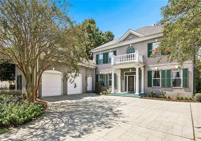Photo 3 of Single family home for sale at 41 English Turn Dr, New Orleans, LA 70131 | MLS# 2573525 | Listing updated on 2026-09-16