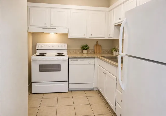 Photo 2 of Multi family home for sale at 3712 14 Rockford Hts Dr, Metairie, LA 70002 | MLS# 2574279 | Listing updated on 2026-09-03