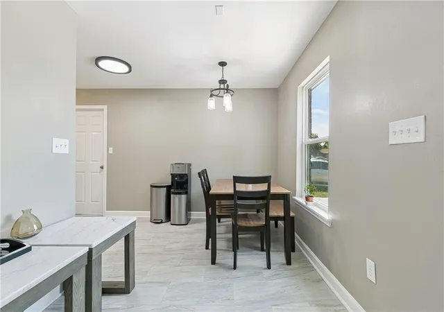 Photo 3 of Single family home for sale at 24 Furman Cir, Kenner, LA 70065 | MLS# 2574933 | Listing updated on 2026-09-21