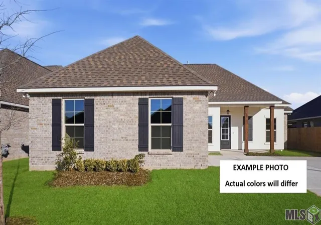 Photo 1 of Single family home for sale at 42514 Blue Bay Dr, Ponchatoula, LA 70454 | MLS# NO2026016041 | Listing updated on 2026-10-01