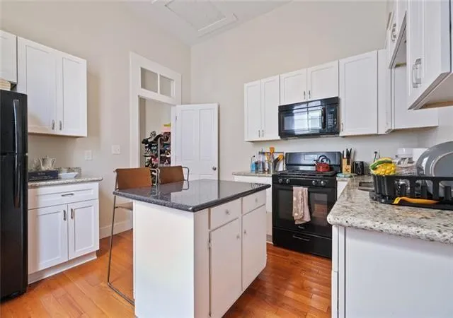 Listing Photo 5 - Condo for sale in building located at 2709 11 3rd St, New Orleans, LA 70113