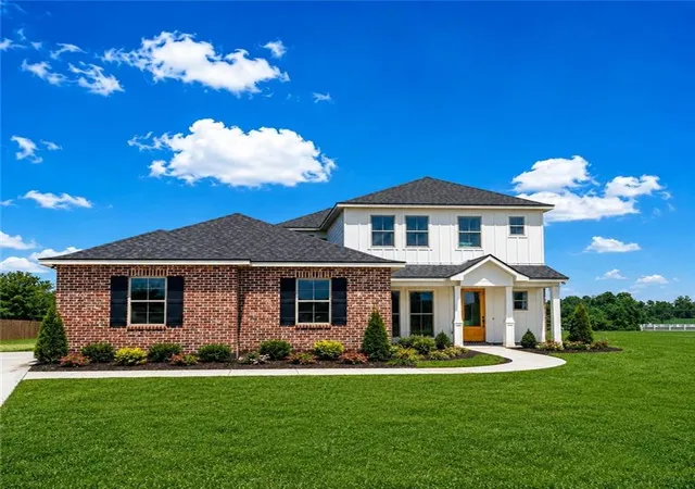 Photo 1 of Single family home for sale at 29 W Priscilla Ln, Waggaman, LA 70094 | MLS# 2575008 | Listing updated on 2026-09-14