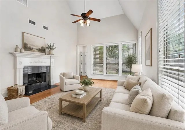 Photo 2 of Townhouse for sale at 2239 10th Street, Mandeville, LA 70471 | MLS# 2575034 | Listing updated on 2026-09-21