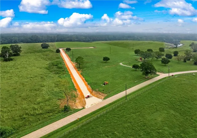 Photo 1 of Land for sale at La Tung Rd, Covington, LA 70435 | MLS# 2575060 | Listing updated on 2026-09-09