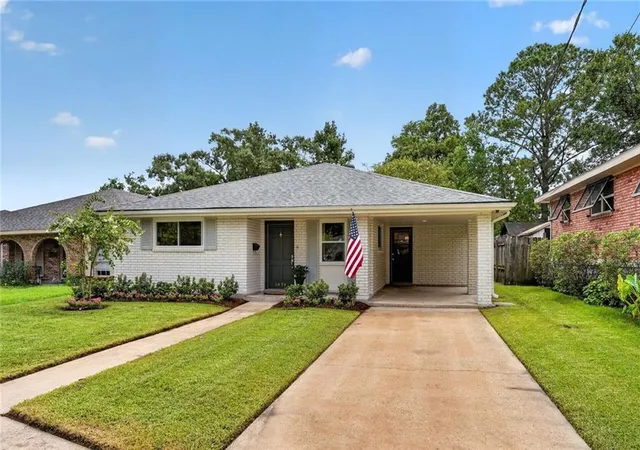 Photo 2 of Single family home for sale at 5020 Hastings St, Metairie, LA 70006 | MLS# 2575127 | Listing updated on 2026-10-05
