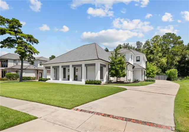 Photo 2 of Single family home for sale at 10627 Manchac Pass Ave, Baton Rouge, LA 70817 | MLS# 2575124 | Listing updated on 2026-09-22