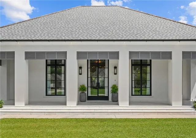 Photo 3 of Single family home for sale at 10627 Manchac Pass Ave, Baton Rouge, LA 70817 | MLS# 2575124 | Listing updated on 2026-09-22