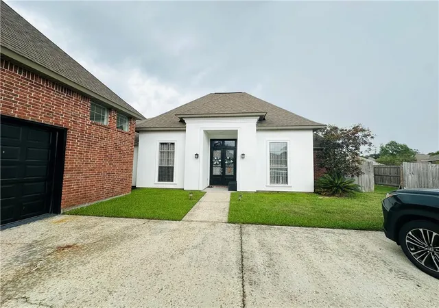 Single family home for sale at 13833 Timberlake Dr, Denham Springs, LA 70726 | MLS# 2575153