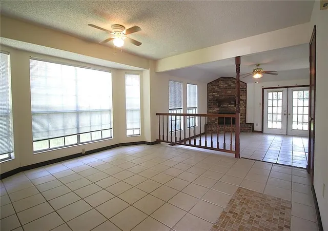 Listing Photo 5 - Condo for sale in building located at 166 Vlg Dr, Slidell, LA 70461 - Unit #166