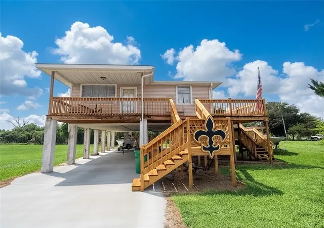 Photo 1 of Single family home for sale at 5471 5485 Jean Lafitte Blvd, Lafitte, LA 70067 | MLS# 2573181 | Listing updated on 2026-09-02