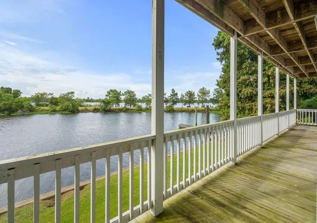 Photo 3 of Townhouse for sale at 15 Pl Lafitte, Madisonville, LA 70447 | MLS# 2570875 | Listing updated on 2026-09-23