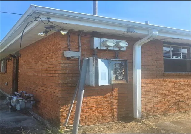 Photo 3 of Sale Pending at 7926 Unity Dr, New Orleans, LA 70128 | MLS# 2575309 | Listing updated on 2026-09-23