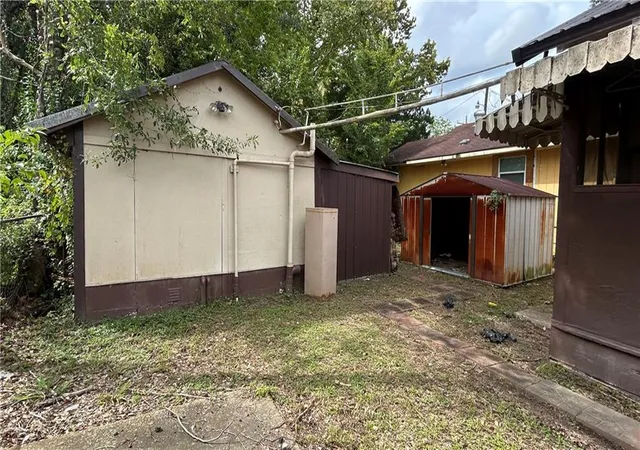 Photo 3 of Single family home for sale at 3012 Newton St, Baton Rouge, LA 70802 | MLS# 2575316 | Listing updated on 2026-09-02