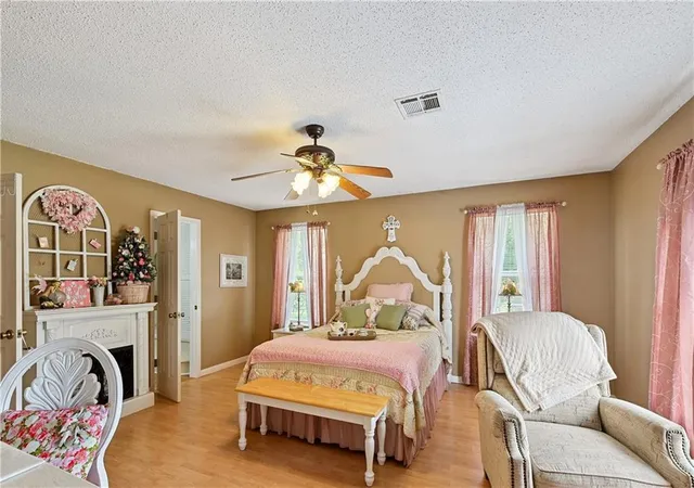 Photo 4 of Single family home for sale at 1115 Florissant Hwy, St Bernard, LA 70085 | MLS# 2575347 | Listing updated on 2026-09-02