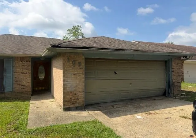 Photo 1 of Sale Pending at 109 Heritage Cir, Slidell, LA 70458 | MLS# 2574918 | Listing updated on 2026-09-05