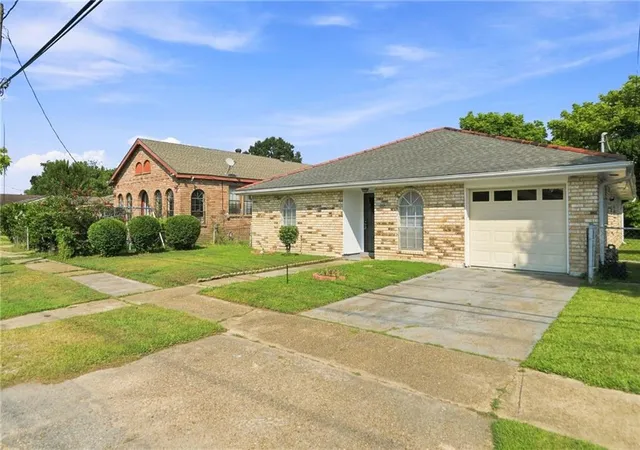 Photo 2 of Single family home for sale at 509 Wilker Neal Ave, River Ridge, LA 70123 | MLS# 2575381 | Listing updated on 2026-09-16