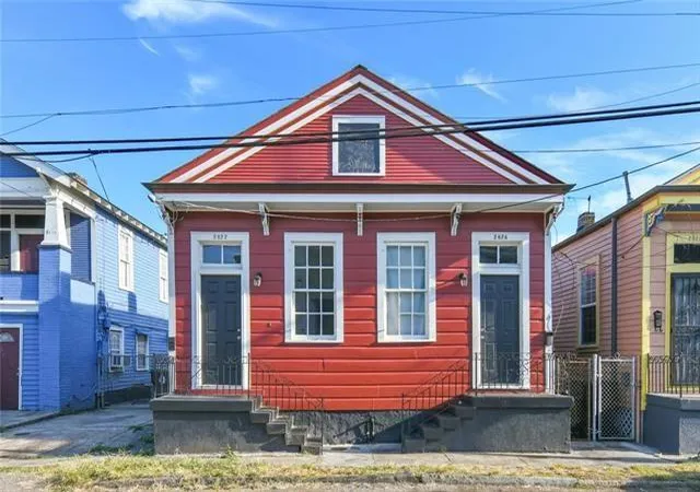 Photo 1 of Multi family home for sale at 2822 S 24 Roman St, New Orleans, LA 70125 | MLS# 2575403 | Listing updated on 2026-09-02