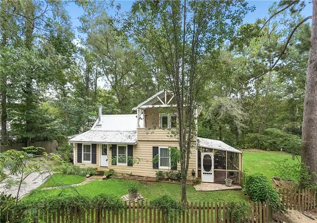 Photo 1 of Sale Pending at 71544 St John St, Abita Springs, LA 70420 | MLS# 2575458 | Listing updated on 2026-09-15