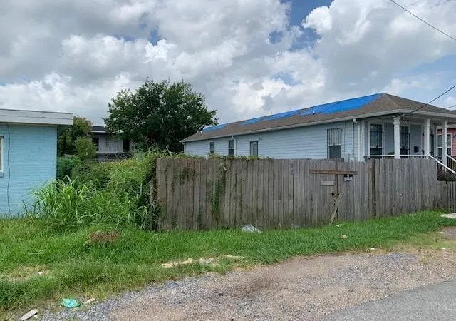 Photo 2 of Land for sale at 2010 6th Street, New Orleans, LA 70115 | MLS# 2575490 | Listing updated on 2026-09-02