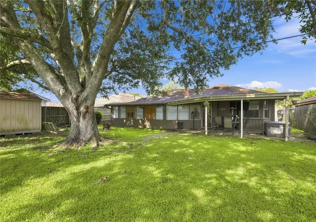 Photo 2 of Single family home for sale at 3149 Arbutus Ln, Marrero, LA 70072 | MLS# 2575512 | Listing updated on 2026-10-06