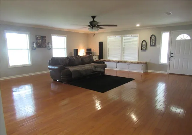 Photo 2 of Single family home for sale at 956 Bohne Rd, Port Allen, LA 70767 | MLS# 2575510 | Listing updated on 2026-09-03
