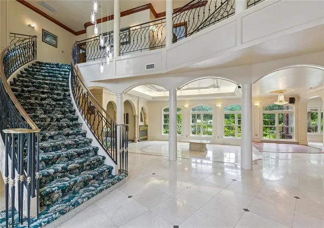 Photo 3 of Mansion for sale at 31 English Turn Dr, New Orleans, LA 70131 | MLS# 2574929 | Listing updated on 2026-10-05