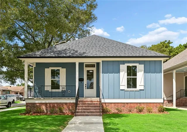 Photo 2 of Single family home for sale at 4804 Frenchmen St, New Orleans, LA 70122 | MLS# 2575486 | Listing updated on 2026-09-05