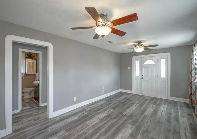 Photo 3 of Single family home for sale at 603 Central Ave, Westwego, LA 70094 | MLS# 2575464 | Listing updated on 2026-09-10