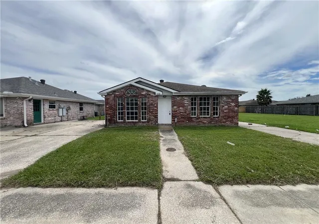 Photo 1 of Multi family home for sale at 9100 02 Titans Dr, Chalmette, LA 70043 | MLS# 2575549 | Listing updated on 2026-10-05