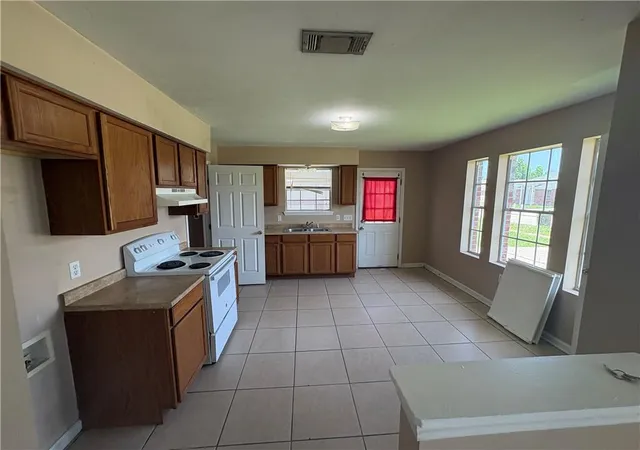 Multi family home for sale at 9100 02 Titans Dr, Chalmette, LA 70043 | MLS# 2575549 | Listing updated on 2026-10-05