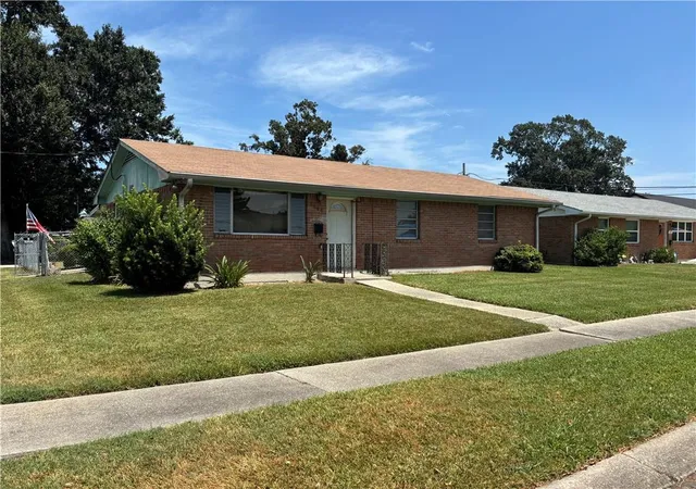 Photo 1 of Single family home for sale at 2408 24th Street, Kenner, LA 70062 | MLS# 2575094 | Listing updated on 2026-09-04