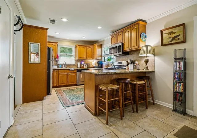 Photo 3 of Single family home for sale at 545-555 Wiltz Dr, Baton Rouge, LA 70806 | MLS# 2575463 | Listing updated on 2026-09-04