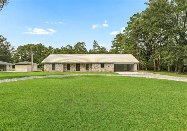 Single family home for sale at 13055 Tammy Dr, Tickfaw, LA 70466 | MLS# 2575478