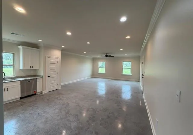 Photo 3 of Single family home for sale at 40690 Burton Ln, Franklinton, LA 70438 | MLS# 2575608 | Listing updated on 2026-10-05