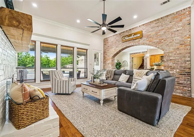Photo 3 of Single family home for sale at 17880 Rolling Oaks Ave, Greenwell Springs, LA 70739 | MLS# 2569377 | Listing updated on 2026-09-04