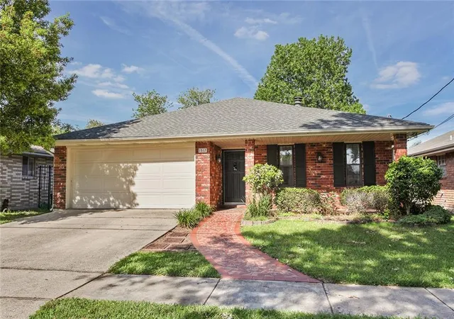 Photo 1 of Sale Pending at 1517 Apple St, Metairie, LA 70001 | MLS# 2575614 | Listing updated on 2026-10-02