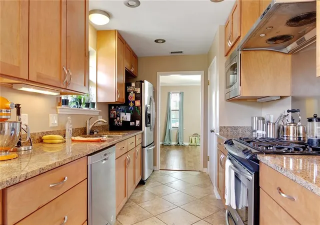 Photo 4 of Sale Pending at 1517 Apple St, Metairie, LA 70001 | MLS# 2575614 | Listing updated on 2026-10-02