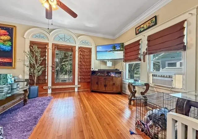 Photo 3 of Single family home for sale at 4649 Franklin Ave, New Orleans, LA 70122 | MLS# 2575561 | Listing updated on 2026-09-04