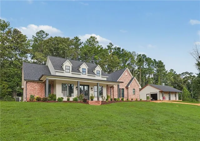 Photo 3 of Single family home for sale at 138 Smith Rd, Franklinton, LA 70438 | MLS# 2575228 | Listing updated on 2026-09-04