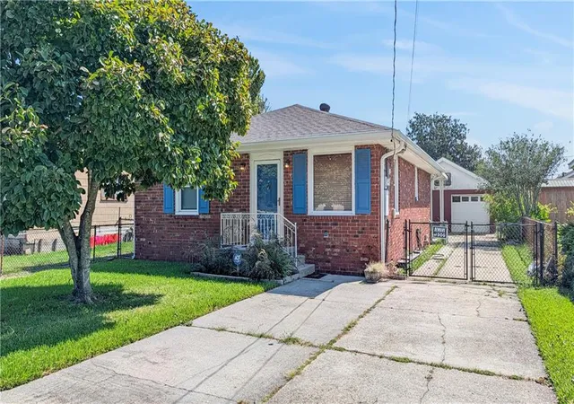 Photo 1 of Single family home for sale at 509 Ave F, Marrero, LA 70072 | MLS# 2575537 | Listing updated on 2026-09-06