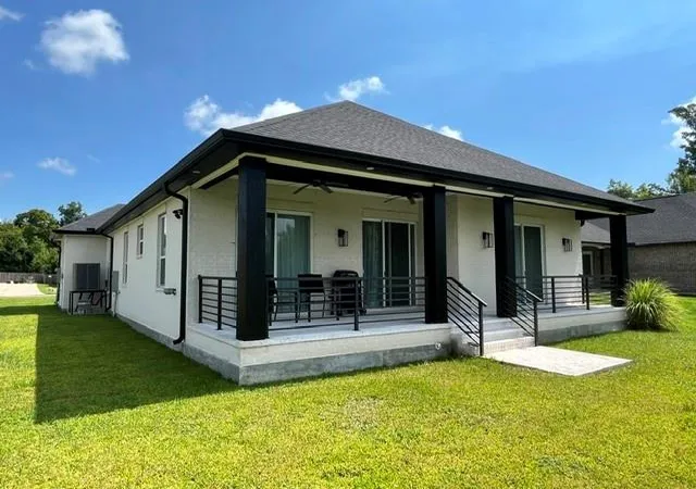 Photo 3 of Single family home for sale at 624 Desoto Dr, La Place, LA 70068 | MLS# 2571798 | Listing updated on 2026-09-19