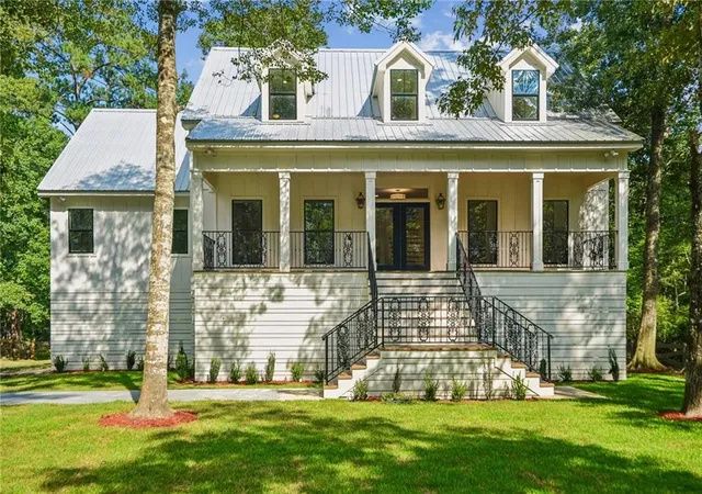Photo 1 of Single family home for sale at 925 Old Landing Rd, Covington, LA 70433 | MLS# 2575190 | Listing updated on 2026-09-15